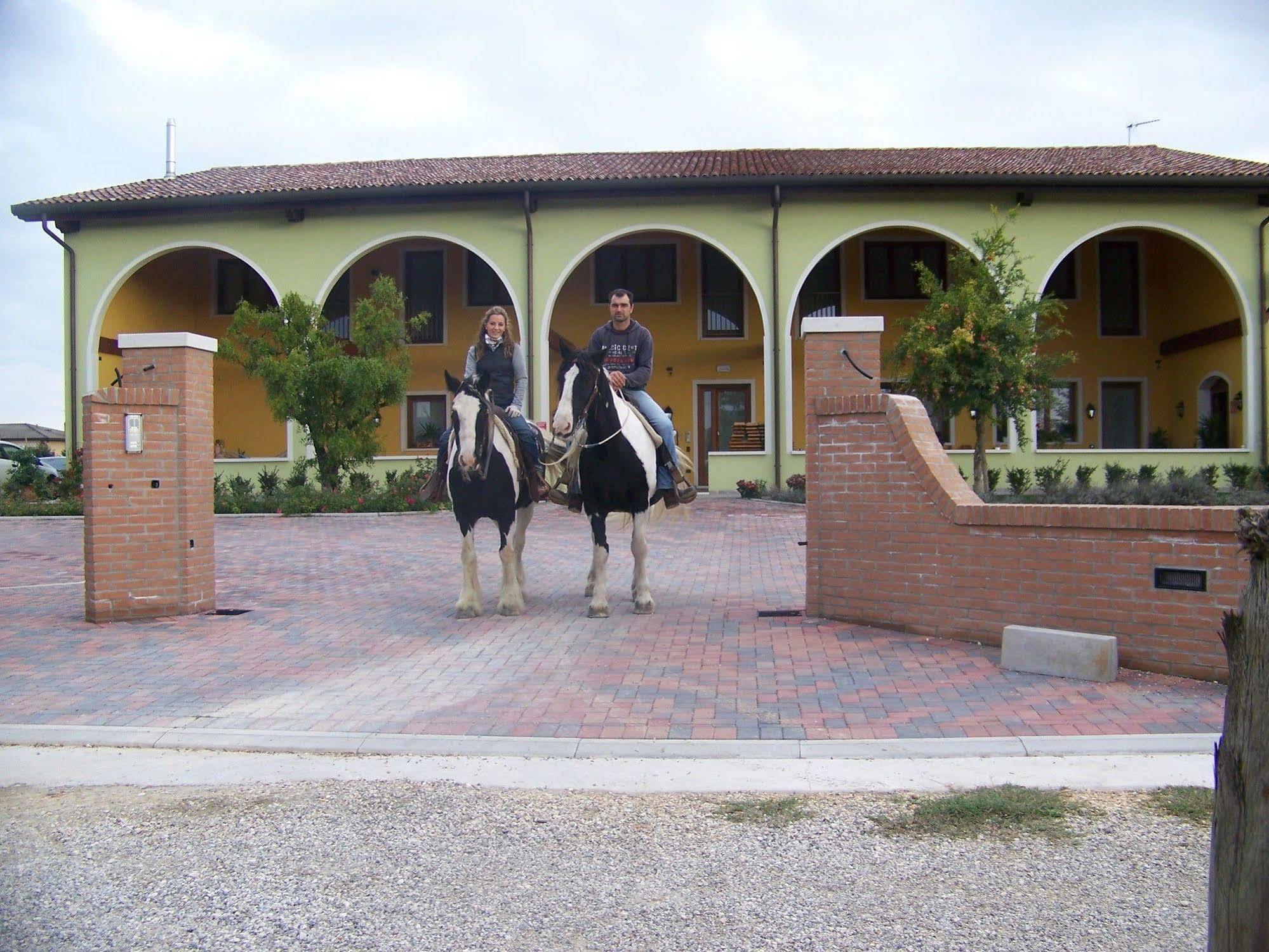 הוילה San Liberale Agriturismo Nonna Rina מראה חיצוני תמונה